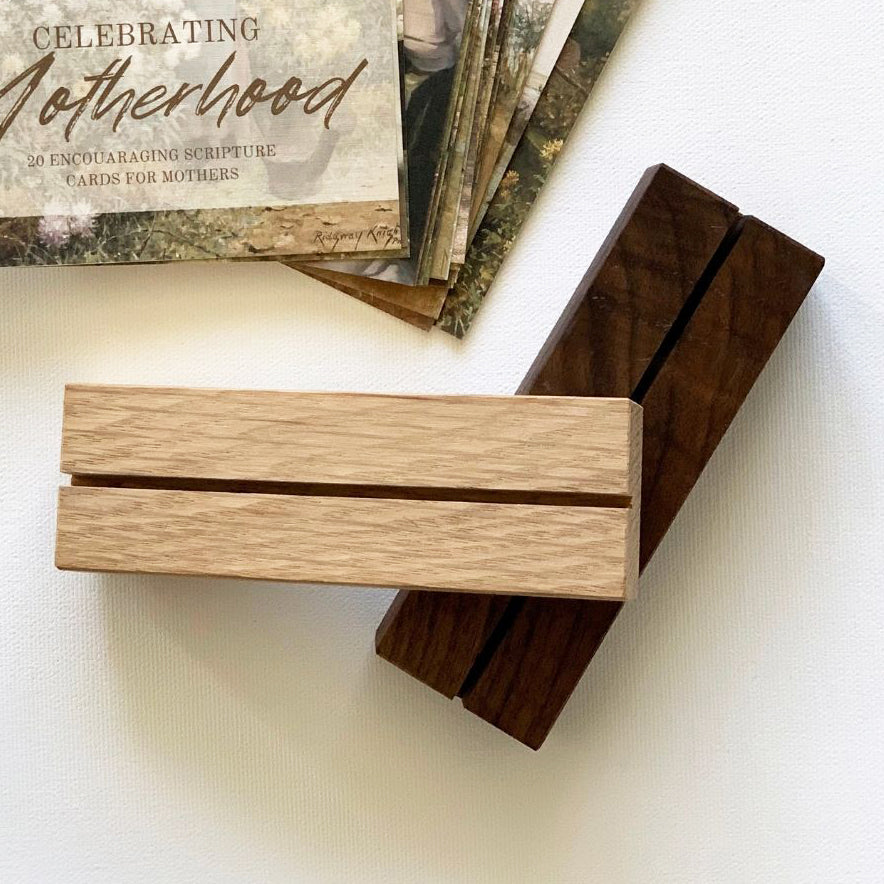 30 Encouraging Scripture Cards With Wood Stand