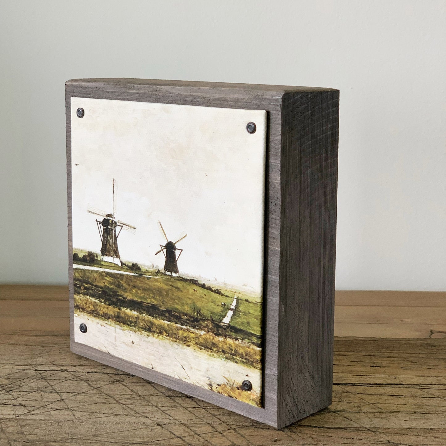 1633. Mini - Vintage Landscape Windmills